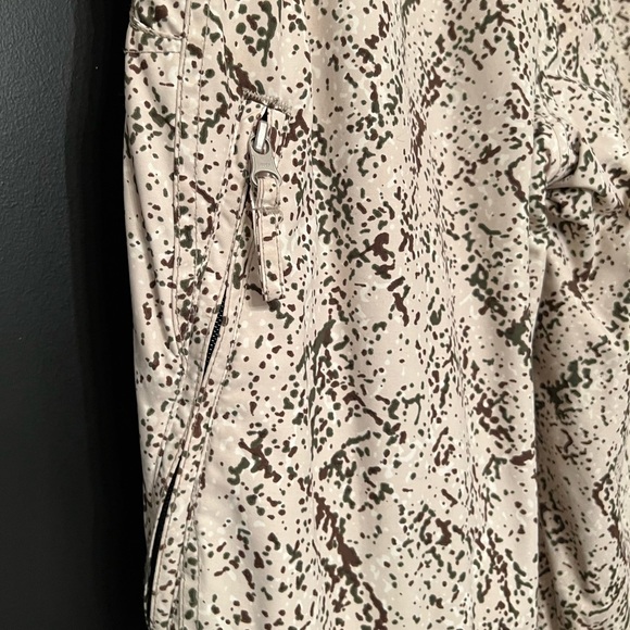 SOLD- Orage Snowboarding Pants - Picture 7 of 10